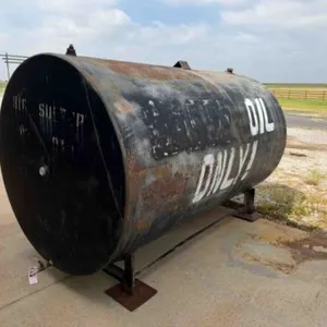 2,000-gallon steel waste oil tank
