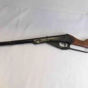Vintage Daisy Lever-Action BB Gun w/Safety Switch