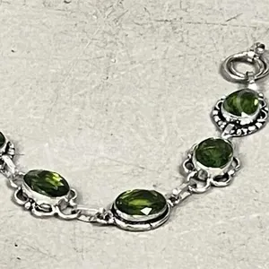 Peridot & silver bracelet