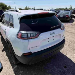 2019 Jeep Cherokee SN: 1C4PJMCB1KD279101