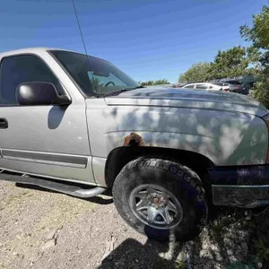 2004 Chevrolet Silverado SN: 2GCEK19V541155870