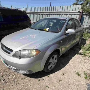 2007 Chevrolet Opra SN: KL1JK65Z37K708323
