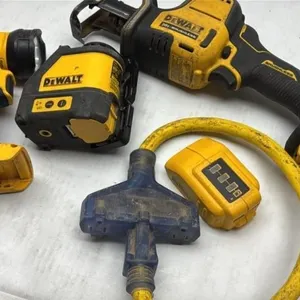DeWalt Tourtelot, 20 V brushless hacksaw lot