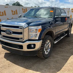 2016 FORD F-250 FX4 OFF ROAD LARIAT CREW CAB 4X4 PICKUP VIN: 1FT7W2BT7GEA97419