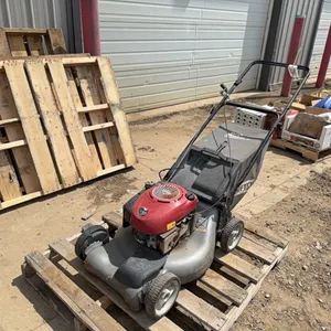 CRAFTSMAN 21" SELF-PROPELLED LAWN MOWER