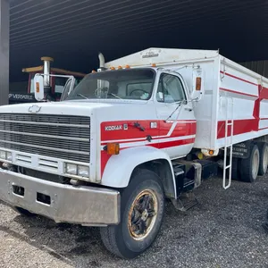 1988 GMC Kodiak 70 Tandem Axle Grain Truck s/n: 1GBS7D406JV115102