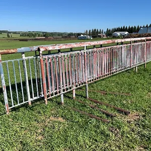 (4) approx 23' Freestanding panels