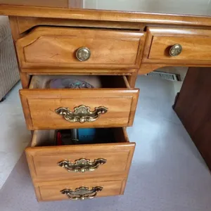 Koehler 7 Drawer Desk