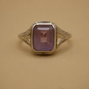 Vintage 14k White Gold Ring With Amethyst Stone