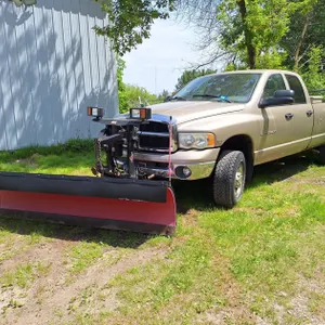 2003 Dodge Ram 2500 Quad Cab Long Box Truck