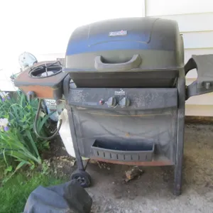 Char-Broil Propane Grill