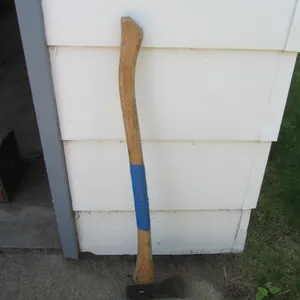 Single-Bit Axe