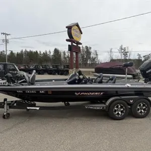 2014 Phoenix 920 PRO XP Fishing Boat With Phoenix Trailer