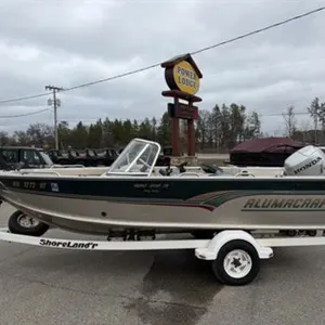 1999 Alumacraft TROPHY SPORT 175 Fishing Boat With Shoreland'r Trailer