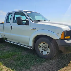 2006 Ford F350 SuperCab Truck
 UNRESERVED