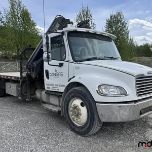 2007 Freightliner M2 T/A Knuckle Boom Truck
