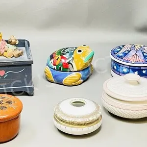 6- assorted trinket boxes