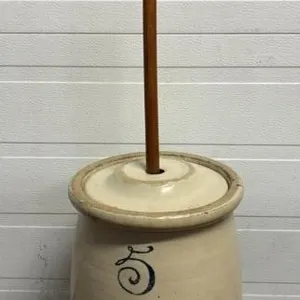 Red Wing 5 Gal Churn w/Lid & Dasher. Significant