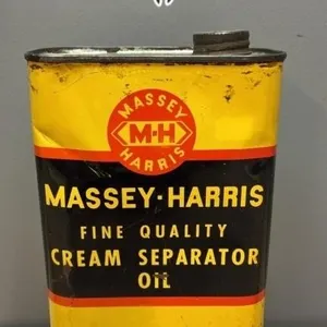 FULL 1QT Massey Harris Separator Oil Can.
