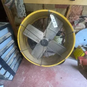 Shop Fan