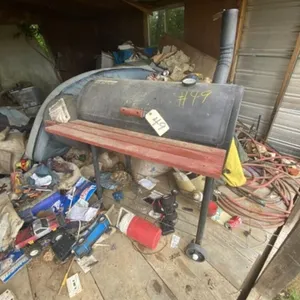Brinkman Smoker Pit