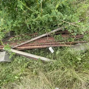 T-Posts - approx 17