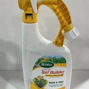 Scotts Liquid Turf Builder 32oz.