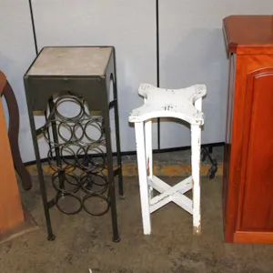 4 Wooden Pump and Furniture Display Stands