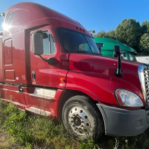 2014 FREIGHTLINER CASCADIA CA125SLP TANDEM AXLE SLEEPER TRUCK TRACTOR VIN: 3AKJGLD53ESFP5836