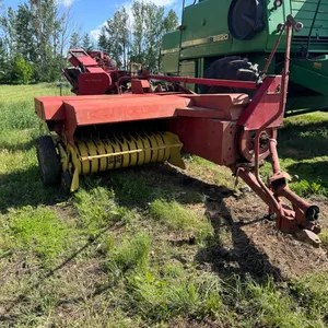 New Holland Hayliner 273 square baler
