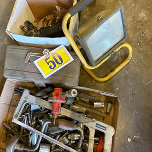 Tools & Hardware