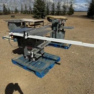 King Canada 10in Cabinet Table Saw