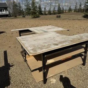 2-Saw Woodworking Table