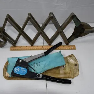 Two Pop Rivet Guns