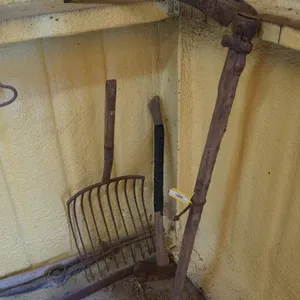 Old Farm Hand Tools D\uFFFdcor