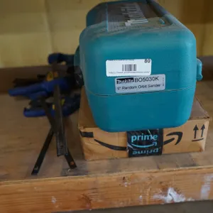 Makita 5" Random Orbital Sander