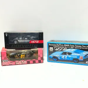 (3) Collectable Cars