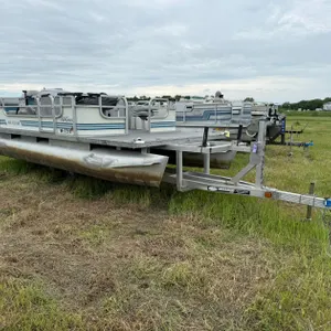1986 Weeres Aquadeck