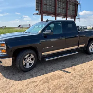 2015 Chevrolet Silverado Pickup Truck