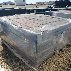 (1) Pallet of Patio Stones (Approx. 7 3/4" x 3 3/4" x 2 3/8")
 UNRESERVED