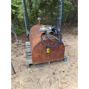 100 gallon Slip Tank with 12 volt Pump