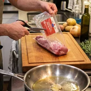 Maple Leaf Fresh Pork Tenderloin Aprox 1 Kg Each