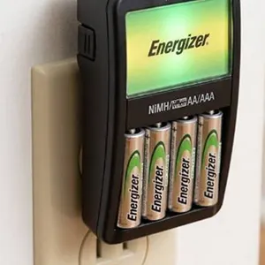 Energizer Recharge Value Charger With 4 AA