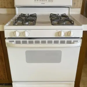 Hot Point 30" Natural Gas Stove