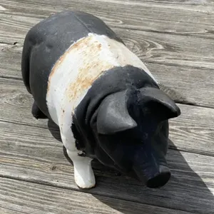 16" Cast Iron Hampshire Pig