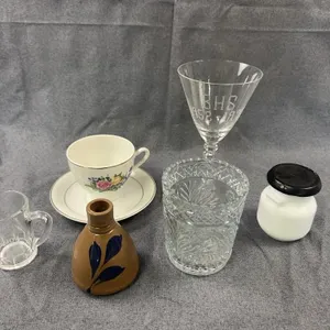 Mixed Glassware and Ceramics Collectibles