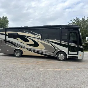 2018 Tiffin Allegro Breeze 31BR