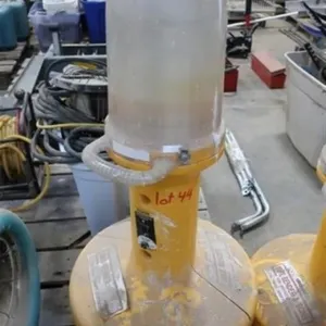 Wobble light, 110V
