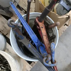 Chain Tightners