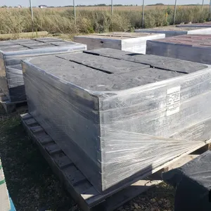 (1) Pallet of Patio Stones (Approx. 11 3/8" x 11 3/8" x 2 3/8")
 UNRESERVED